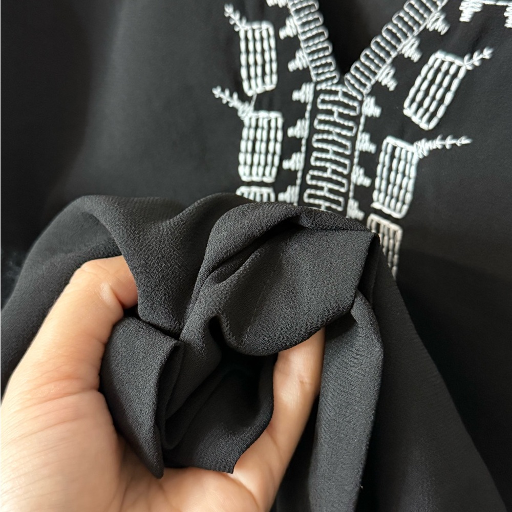 Ariat | Black Blouse| with White Embroidery Design | Small - Picture 7 of 9